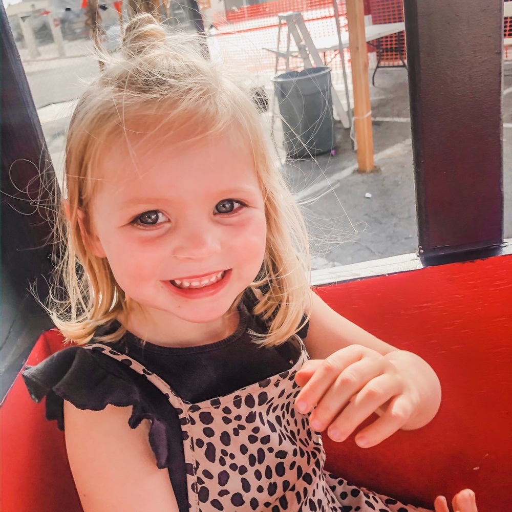 Meet your Posher, Jennifer